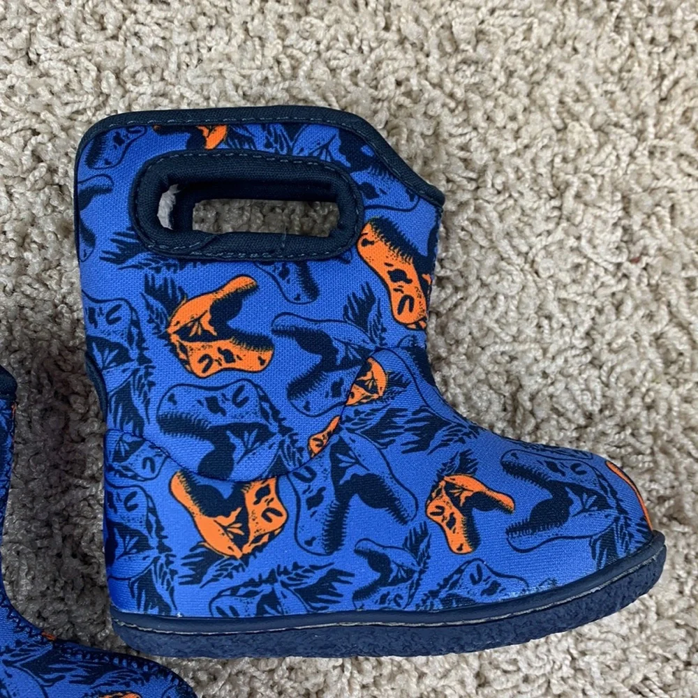 NWT Baby Bogs Dino waterproof rain boots sz 4